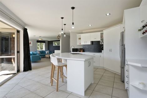 Photo of property in 61a Saint Kilda Road, Cambridge, 3434