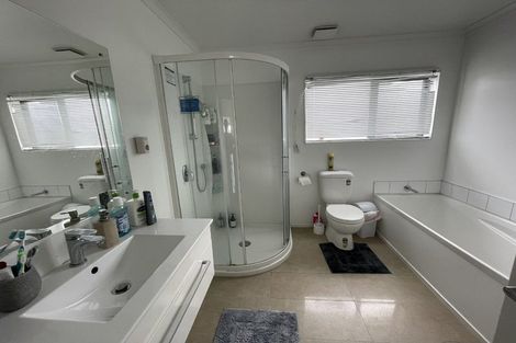 Photo of property in 77 Grenada Drive, Grenada Village, Wellington, 6037