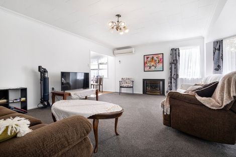 Photo of property in 47 Carlyle Street, Leamington, Cambridge, 3432