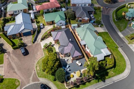 Photo of property in 35 Northmeadow Drive, Rototuna, Hamilton, 3210