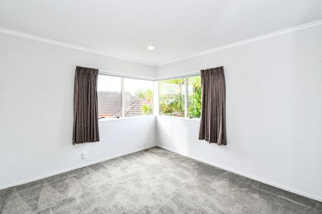 Photo of property in 1/132 Millhouse Drive, Northpark, Auckland, 2013