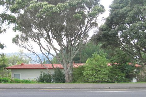 Photo of property in 307 Don Buck Road, Massey, Auckland, 0614