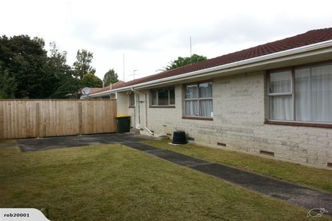 Photo of property in 2/28 Oakland Avenue, Papatoetoe, Auckland, 2025