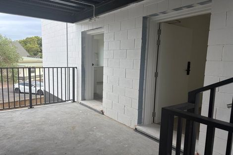 Photo of property in 47 Dale Crescent, Pakuranga, Auckland, 2010