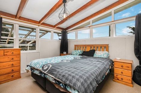 Photo of property in 42 Mckean Avenue, Manurewa, Auckland, 2102