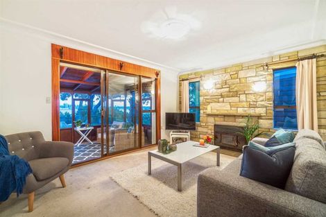 Photo of property in 57 Sylvan Avenue, Northcote, Auckland, 0627