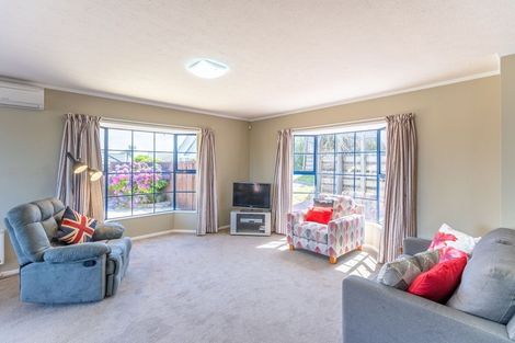 Photo of property in 19b Kentwood Drive, Woodridge, Wellington, 6037