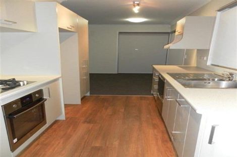 Photo of property in 7 Dorchester Place, Orewa, 0931