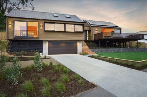 Photo of property in 2 Dray Place, Halswell, Christchurch, 8025