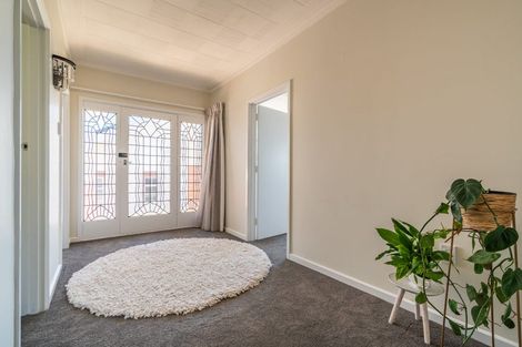 Photo of property in 60 Murray Street, Kew, Dunedin, 9012