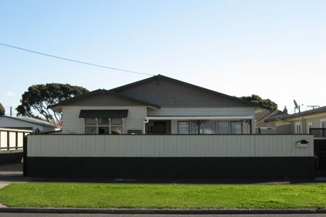 Photo of property in 36 Newton Street, Fitzroy, New Plymouth, 4312
