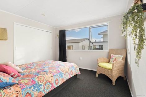 Photo of property in 114 Racecourse Road, Waiuku, 2123