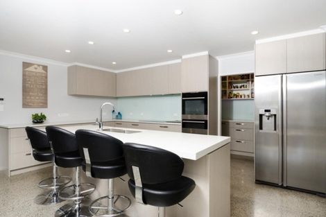 Photo of property in 24b Sunnyvale Road, Swanson, Auckland, 0614