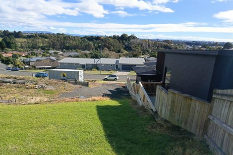 Photo of property in 77 Oteki Park Drive, Welcome Bay, Tauranga, 3112