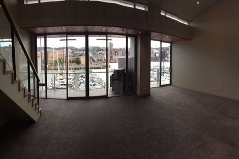 Photo of property in Clyde Quay Wharf, 3b/5 Clyde Quay Wharf, Te Aro, Wellington, 6011
