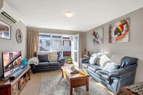 Photo of property in 11a Scotswood Place, Rangiora, 7400