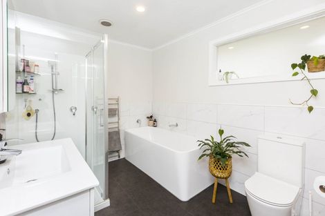 Photo of property in 3 Prouse Grove, Silverstream, Upper Hutt, 5019