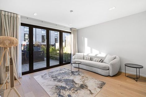 Photo of property in 8/33 Kilmore Street, Christchurch Central, Christchurch, 8013
