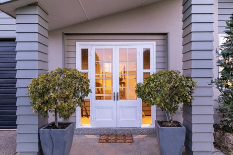 Photo of property in 50 Kelliher Drive, Wanaka, 9305