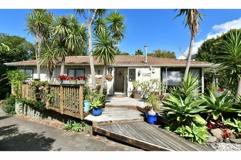 Photo of property in 56 Polkinghorne Drive, Manly, Whangaparaoa, 0930