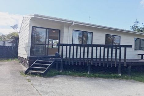 Photo of property in 1/7 Elvira Place, Ranui, Auckland, 0612