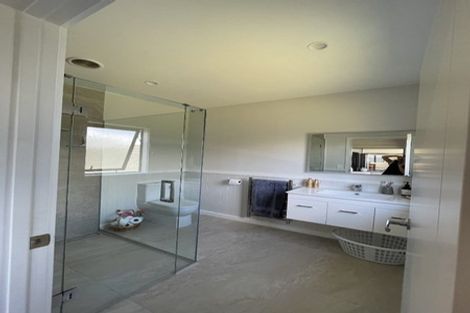 Photo of property in 9 Gee Place, Taradale, Napier, 4112