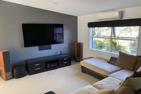 Photo of property in 10 Saltaire Street, Avondale, Auckland, 1026