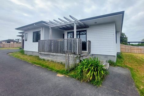 Photo of property in 9 Tapu Road, Huapai, Kumeu, 0810