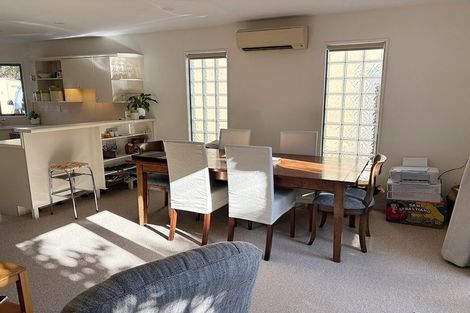 Photo of property in 2/28 Derby Street, St Albans, Christchurch, 8014