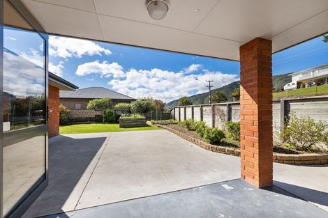 Photo of property in 20 Admiralty Place, Waikawa, Picton, 7220