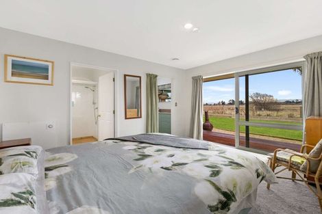 Photo of property in 34 Kiwi Avenue, Waikuku Beach, 7473