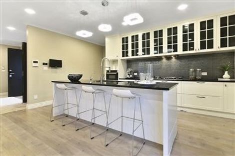 Photo of property in 5 Taraire Place, Orewa, 0931