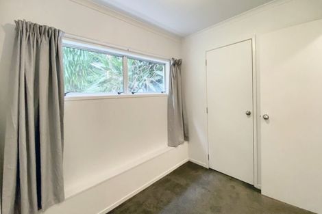 Photo of property in 27 Malters Place, Browns Bay, Auckland, 0630