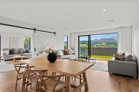 Photo of property in 10 Eaglesfield Close, Westmorland, Christchurch, 8025