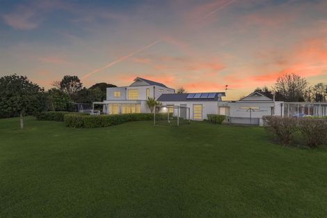 Photo of property in 209 Karaka Nth Road, Karaka, Papakura, 2580