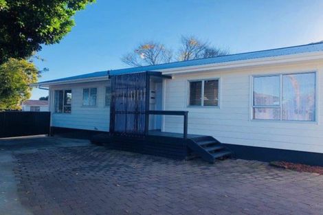 Photo of property in 426 Roscommon Road, Clendon Park, Auckland, 2103