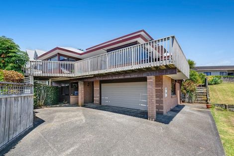 Photo of property in 8b Duncansby Road, Stanmore Bay, Whangaparaoa, 0932