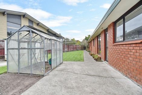 Photo of property in 11 Lakewood Drive, Burwood, Christchurch, 8083