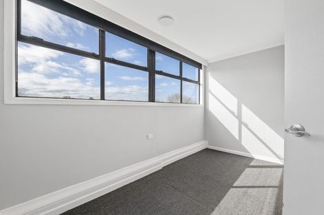 Photo of property in 16 Douglas Street, Hawera, 4610