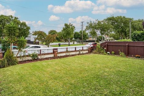 Photo of property in 19 Norton Park Avenue, Fairfield, Lower Hutt, 5011