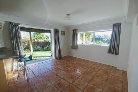 Photo of property in 5 Markham Place, Bucklands Beach, Auckland, 2012