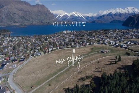 Photo of property in 4 Fenton Avenue, Wanaka, 9305