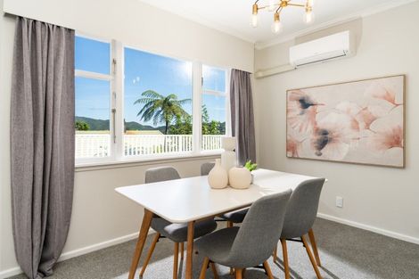 Photo of property in 3 Grenfell Drive, Karori, Wellington, 6012