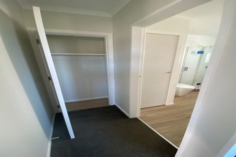 Photo of property in 4 Sunflower Way, Johnsonville, Wellington, 6037