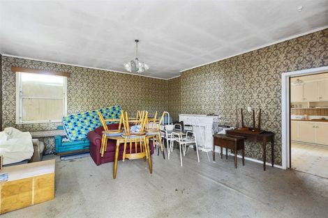 Photo of property in 1/2 Kowhai Avenue, Mangere Bridge, Auckland, 2022