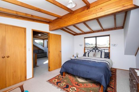 Photo of property in 10 Donegal Crescent, Tamatea, Napier, 4112