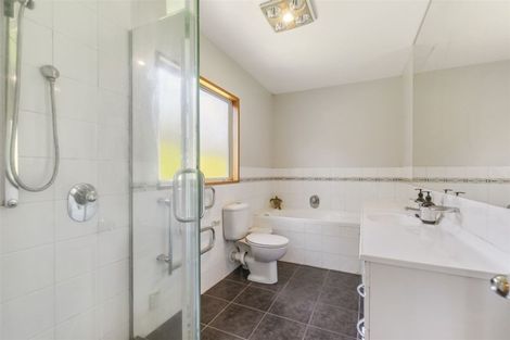 Photo of property in 308 Glenvar Road, Torbay, Auckland, 0630