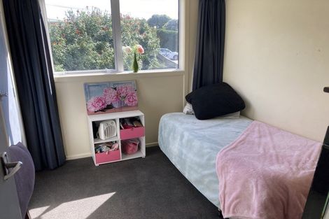 Photo of property in 18a Titoki Road, Waikanae Beach, Waikanae, 5036