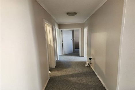 Photo of property in 40a Peach Road, Glenfield, Auckland, 0629