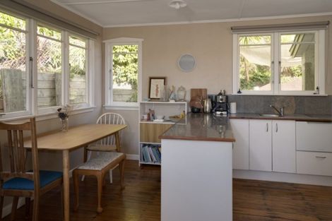 Photo of property in 74 Tukuka Street, Nelson South, Nelson, 7010